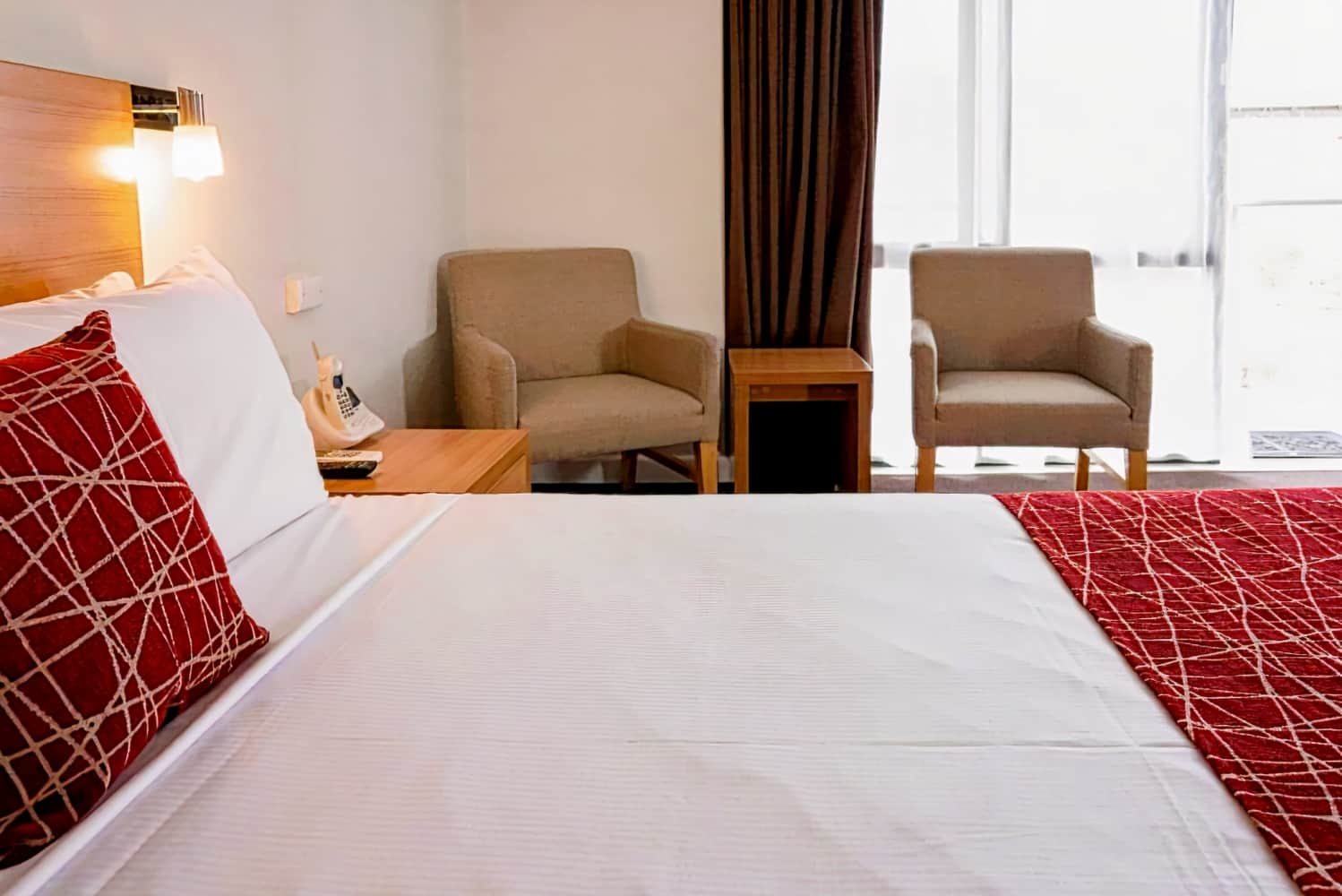 Admiralty Inn