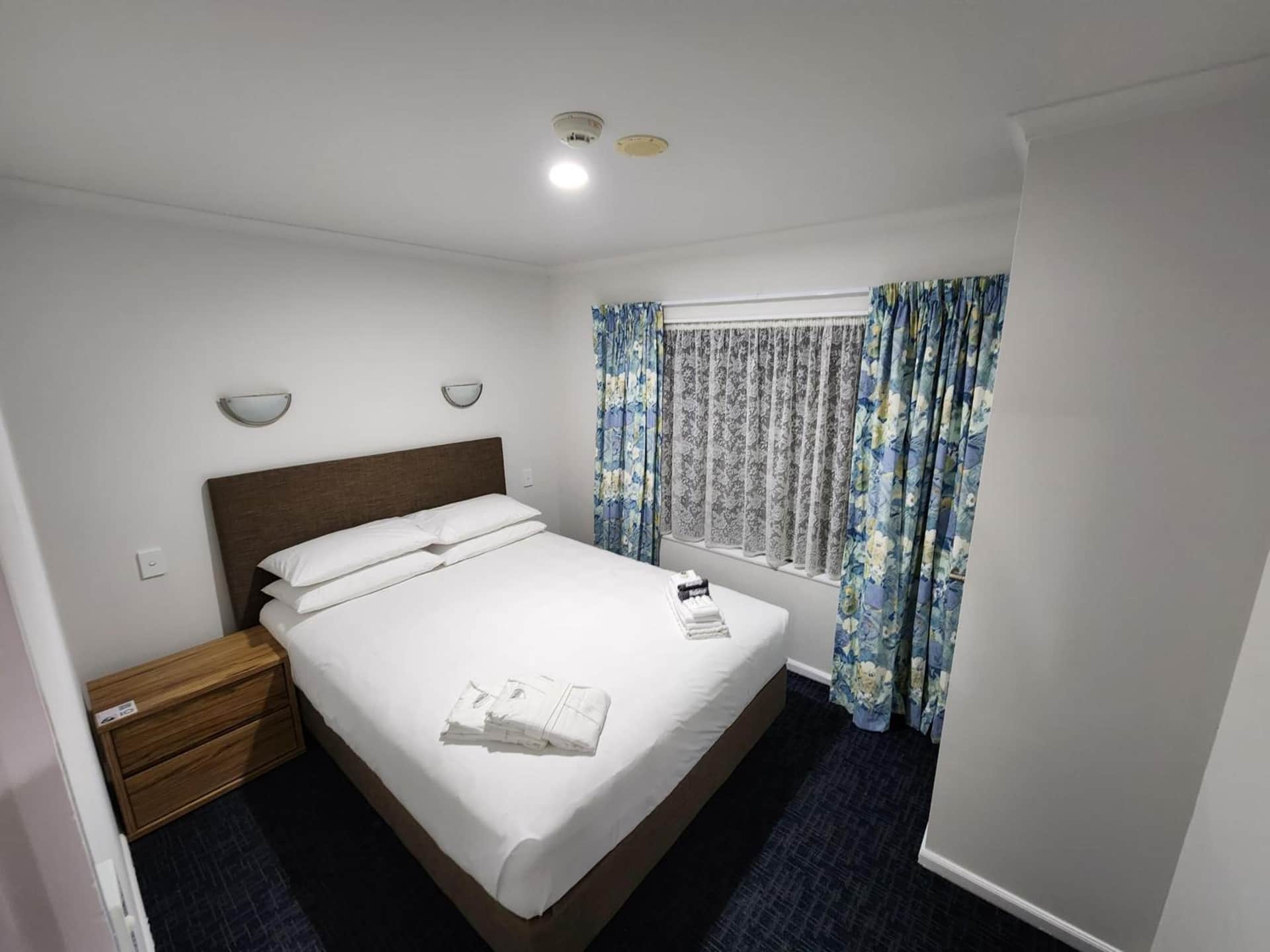 Botany Palms Motel
