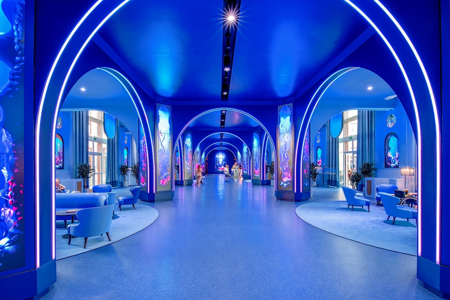 Grand Magic Hotel