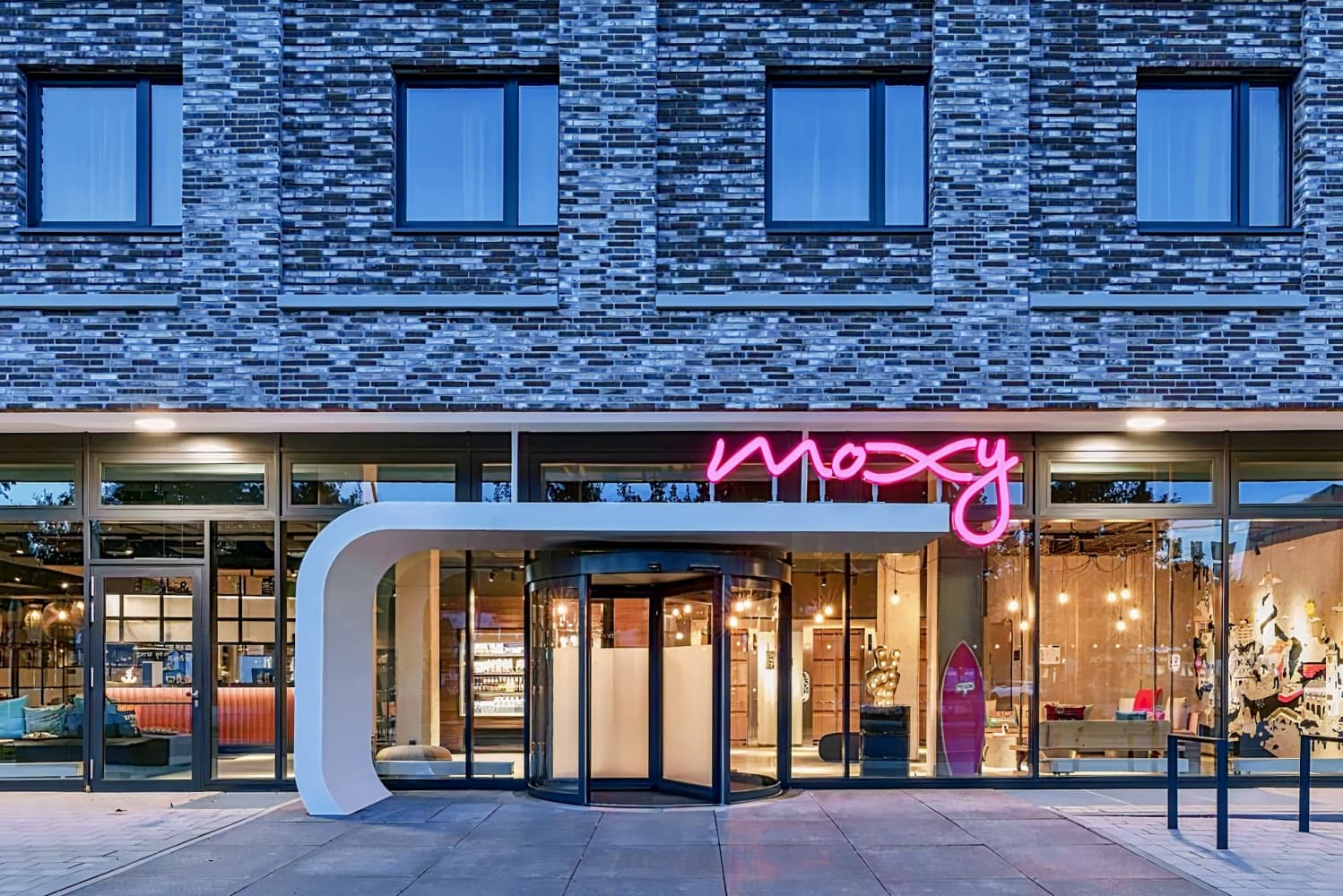 Moxy Hamburg City