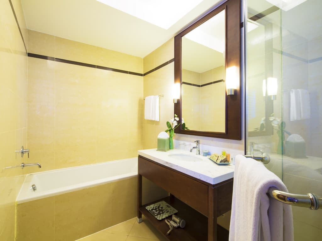 Column Bangkok Hotel