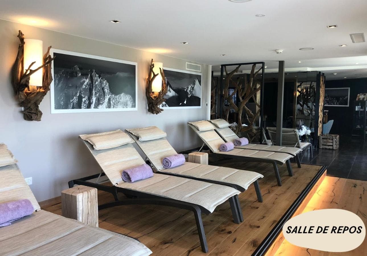 Everness Hotel & Resort