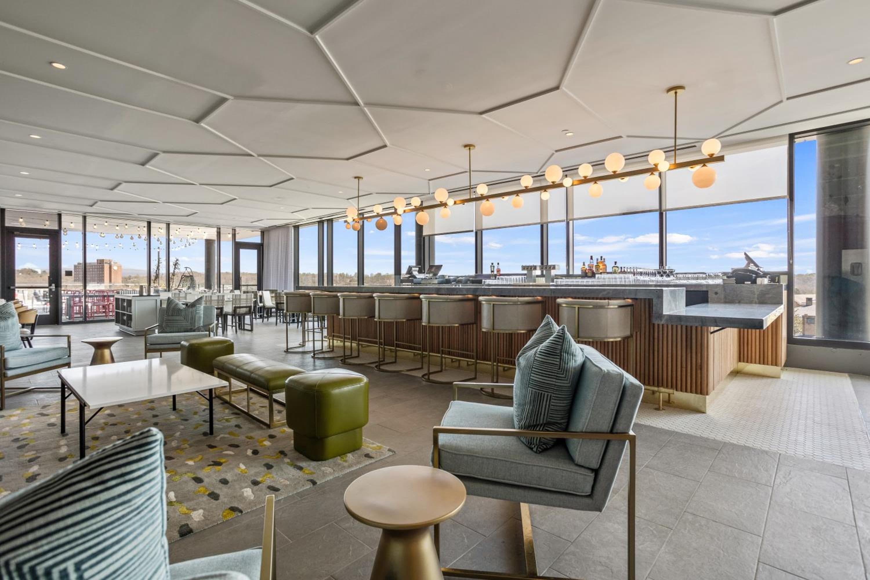 The Highlander Hotel Radford