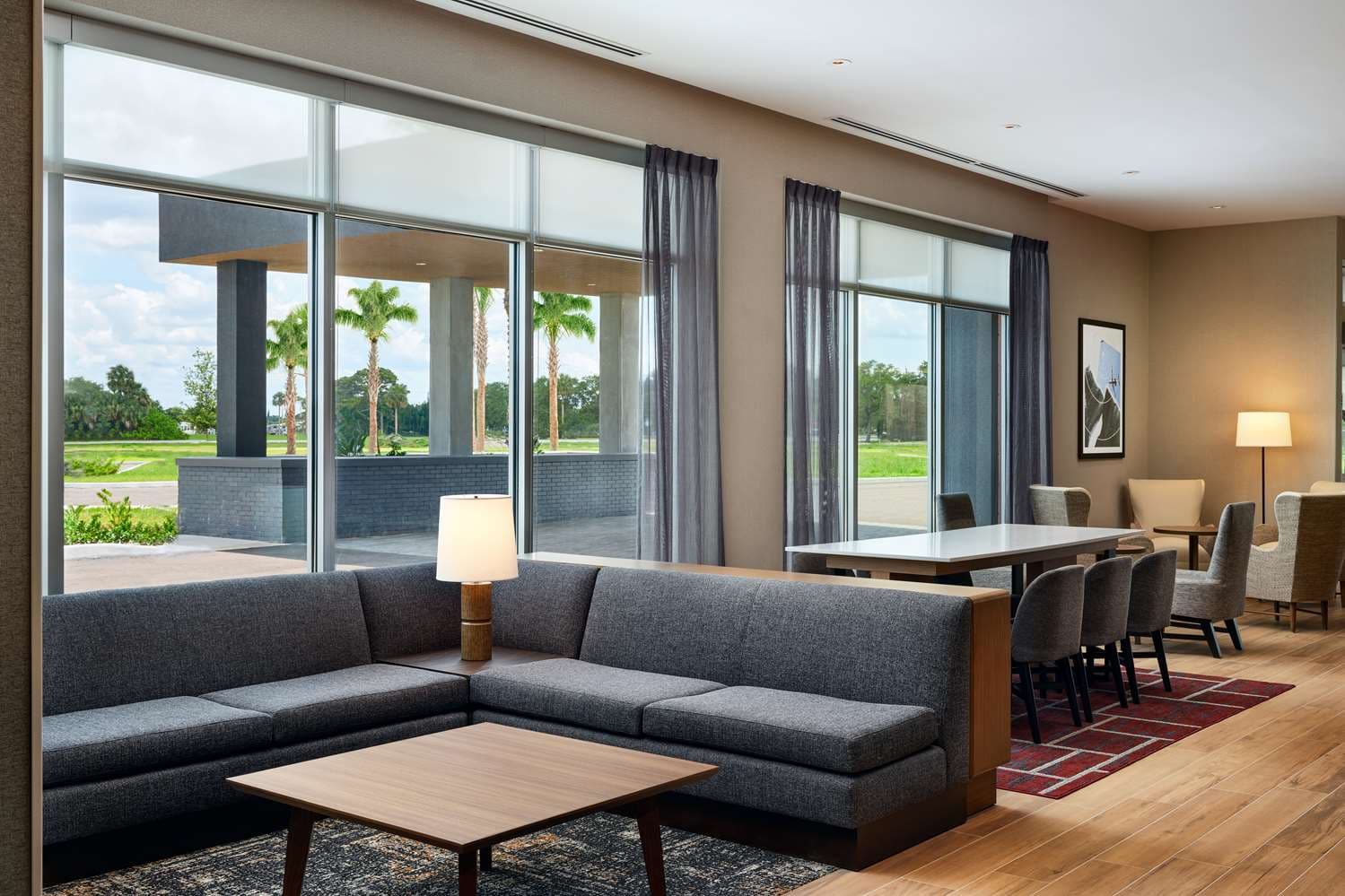 Hyatt Place Melbourne Airport