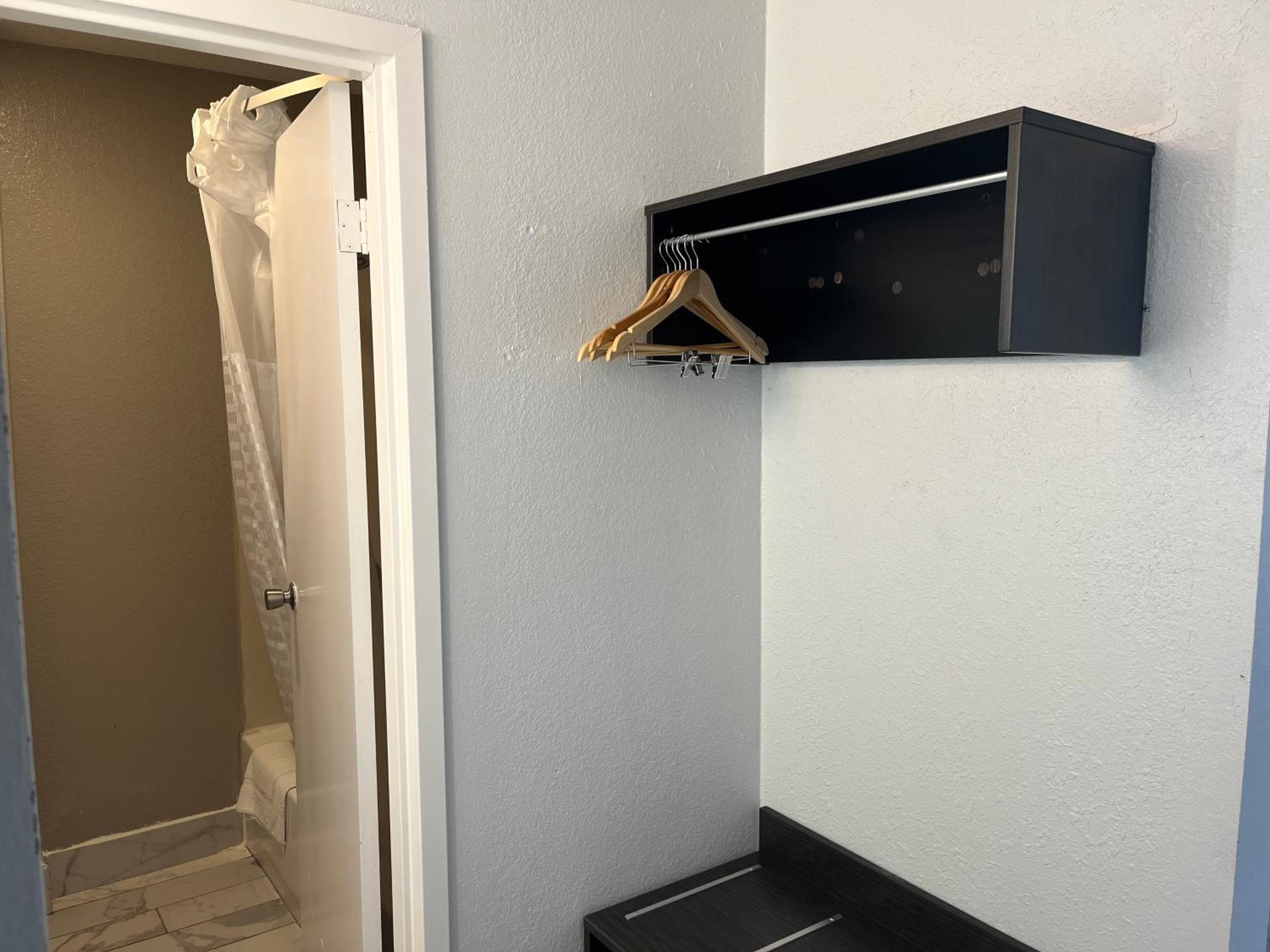 Studio 6 Suites Norcross, GA