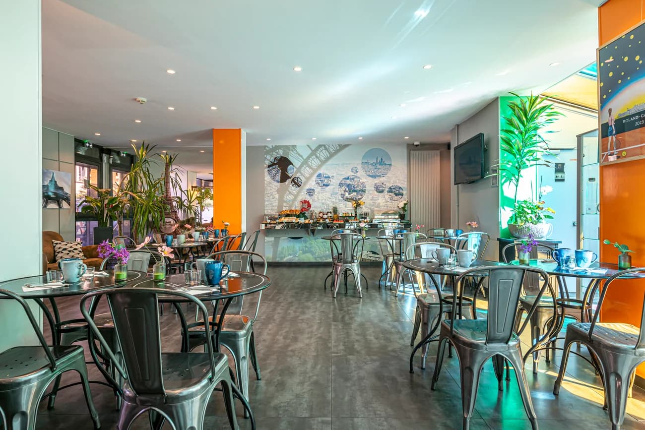 Hôtel Alpha Paris Eiffel by Patrick Hayat