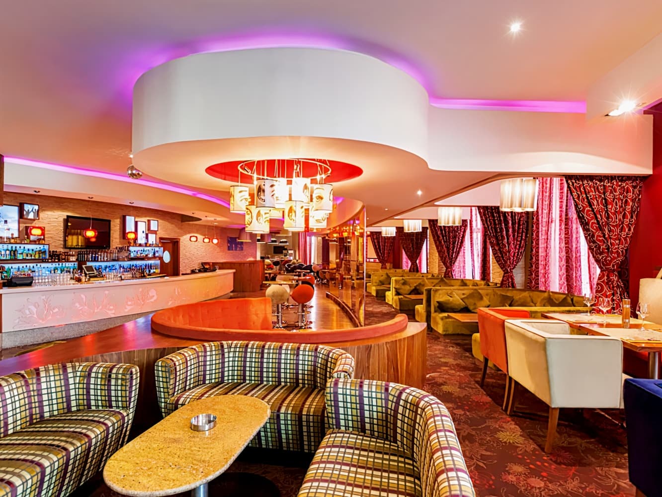 Ibis World Trade Centre