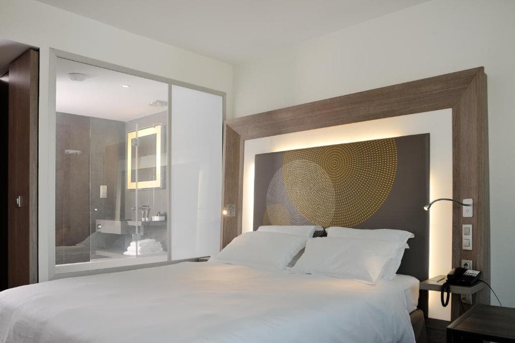 Novotel Lyon Centre Confluence Bord de Saone