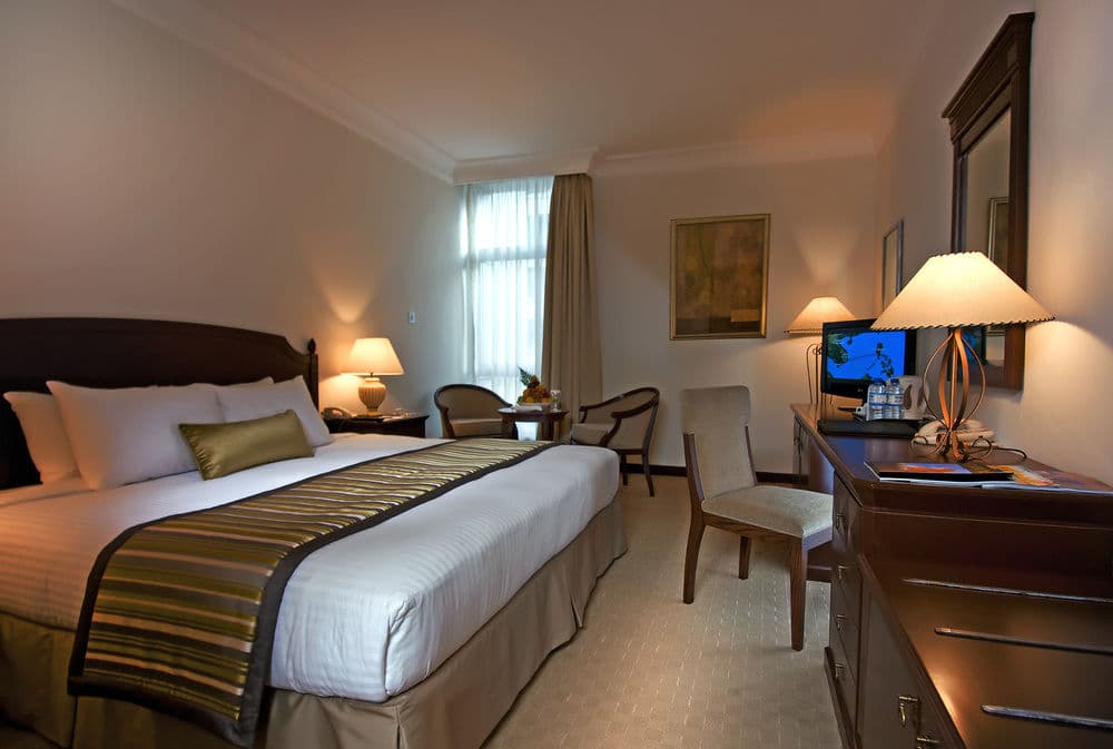 Crowne Plaza Abu Dhabi