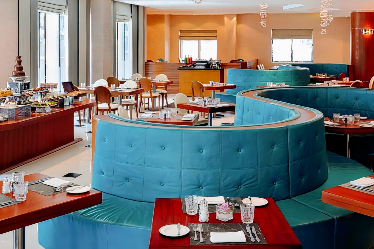 AVANI Deira Dubai Hotel