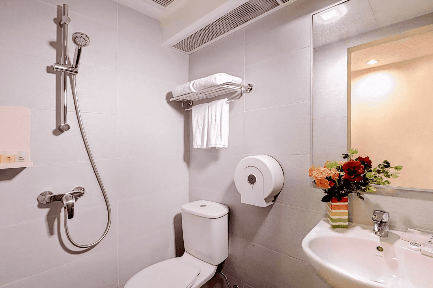 Sandpiper Hotel Singapore