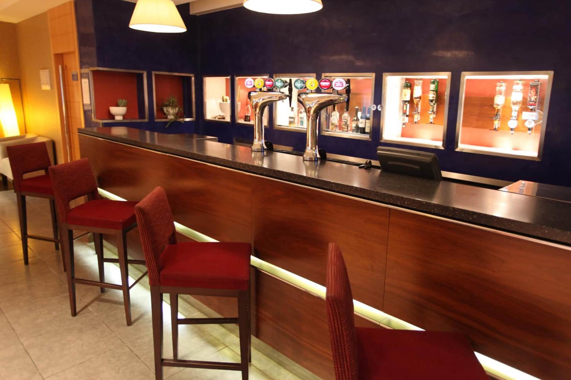 Holiday Inn Express Southampton - M27, J7, an IHG Hotel