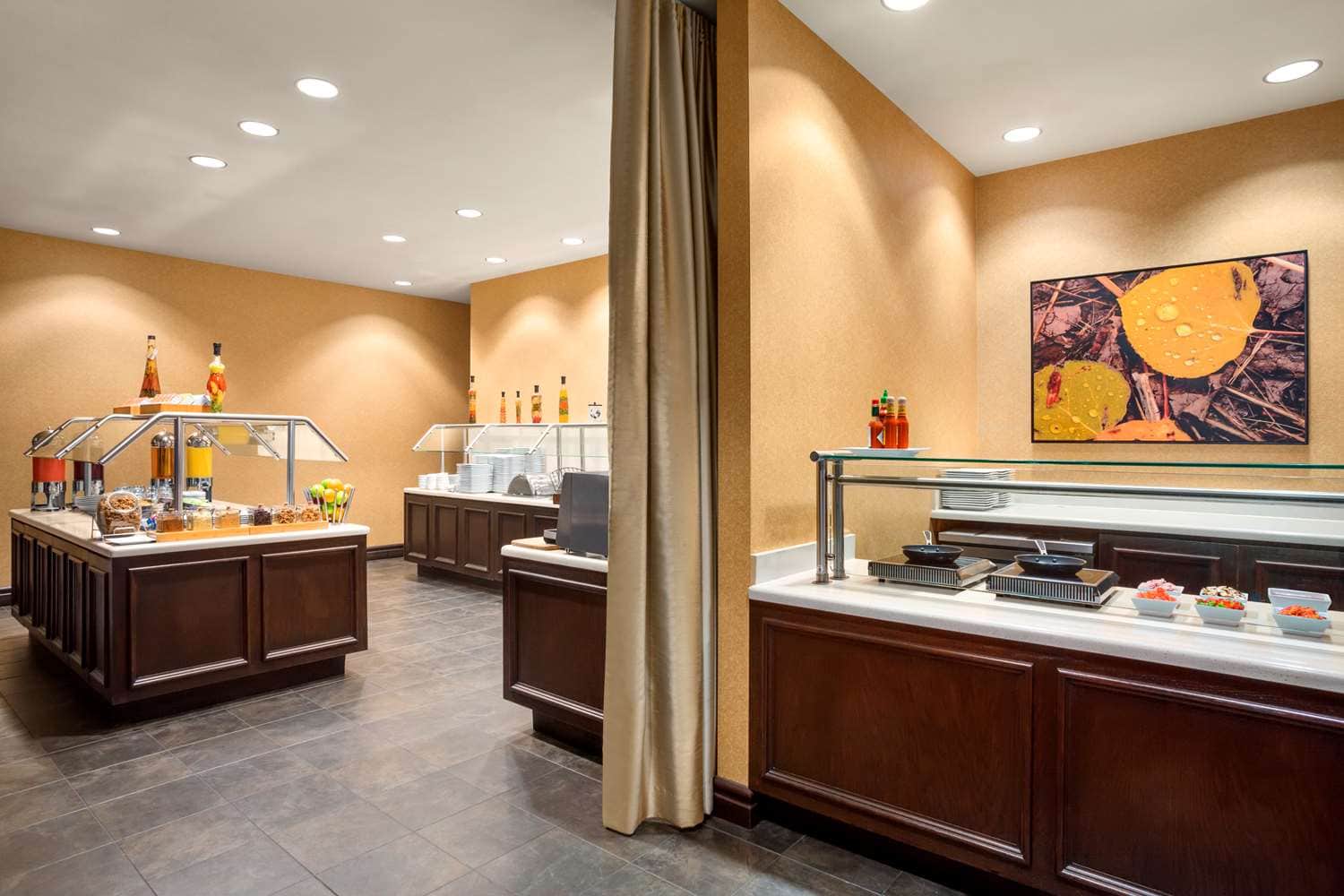 DoubleTree by Hilton Hotel Dallas - DFW Airport North