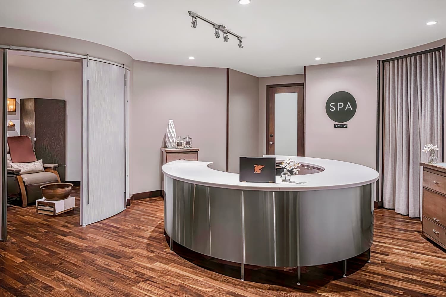 JW Marriott Houston Downtown