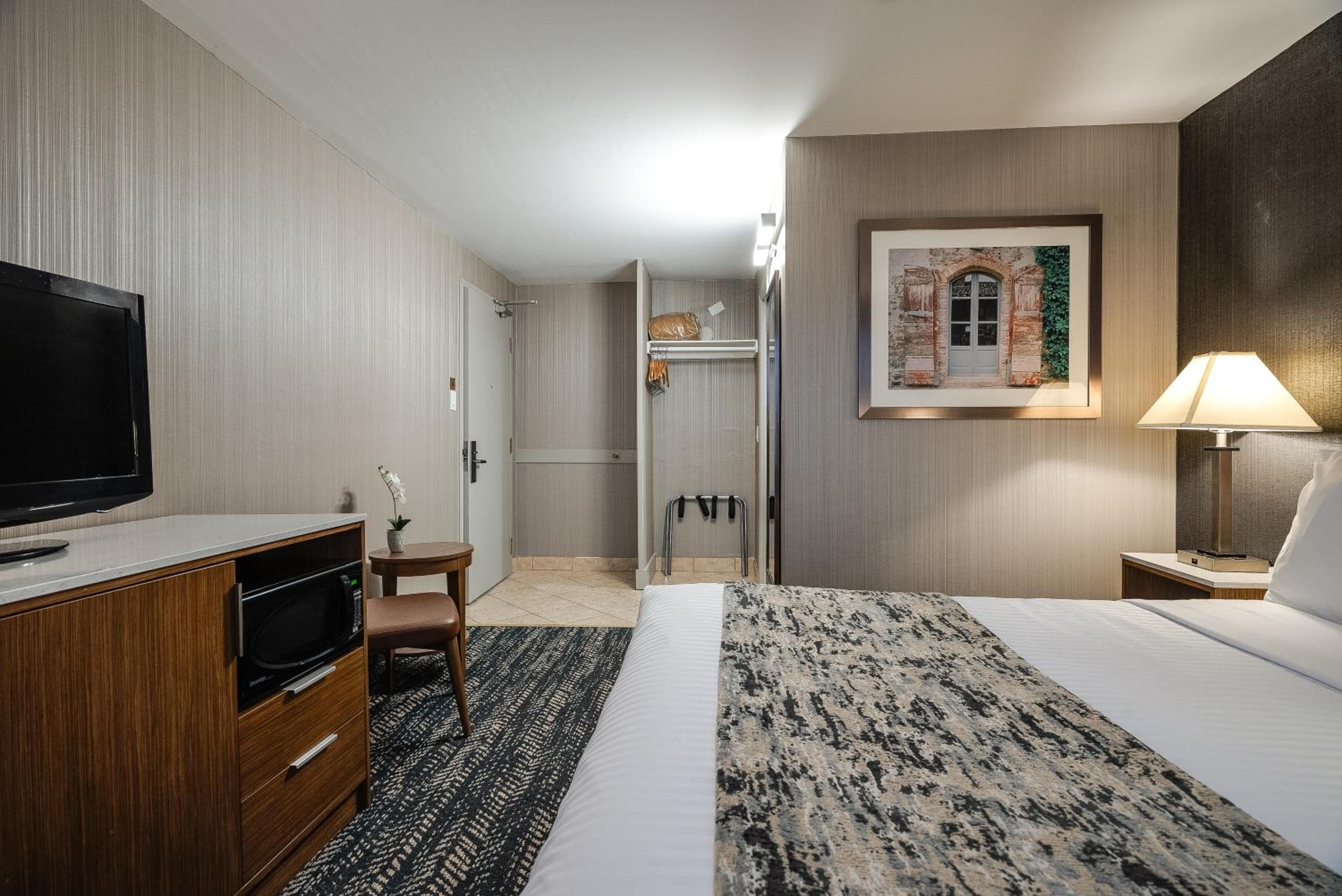 Monte Carlo Inn Toronto-West