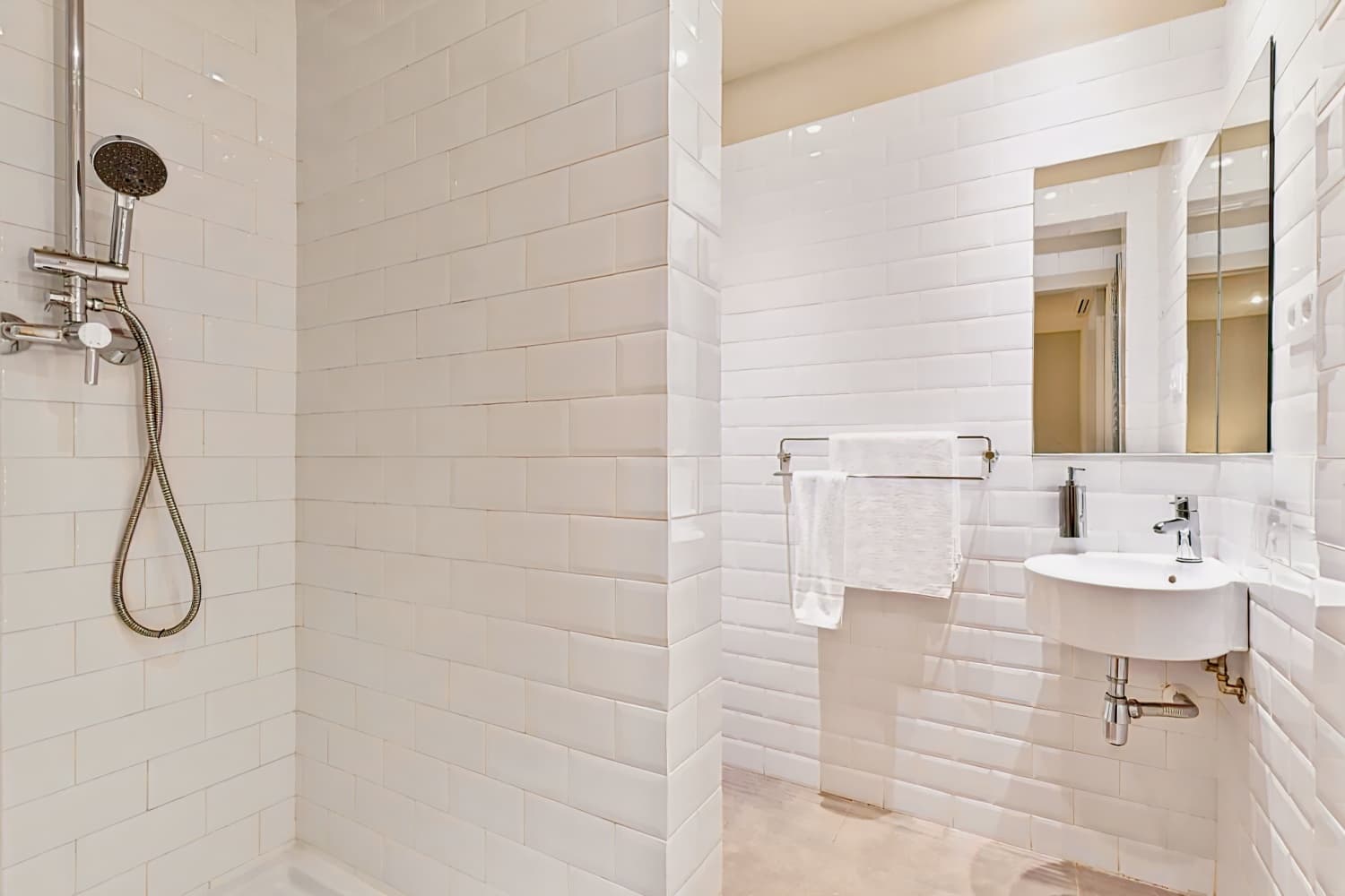 Ola Living Hostal Diagonal