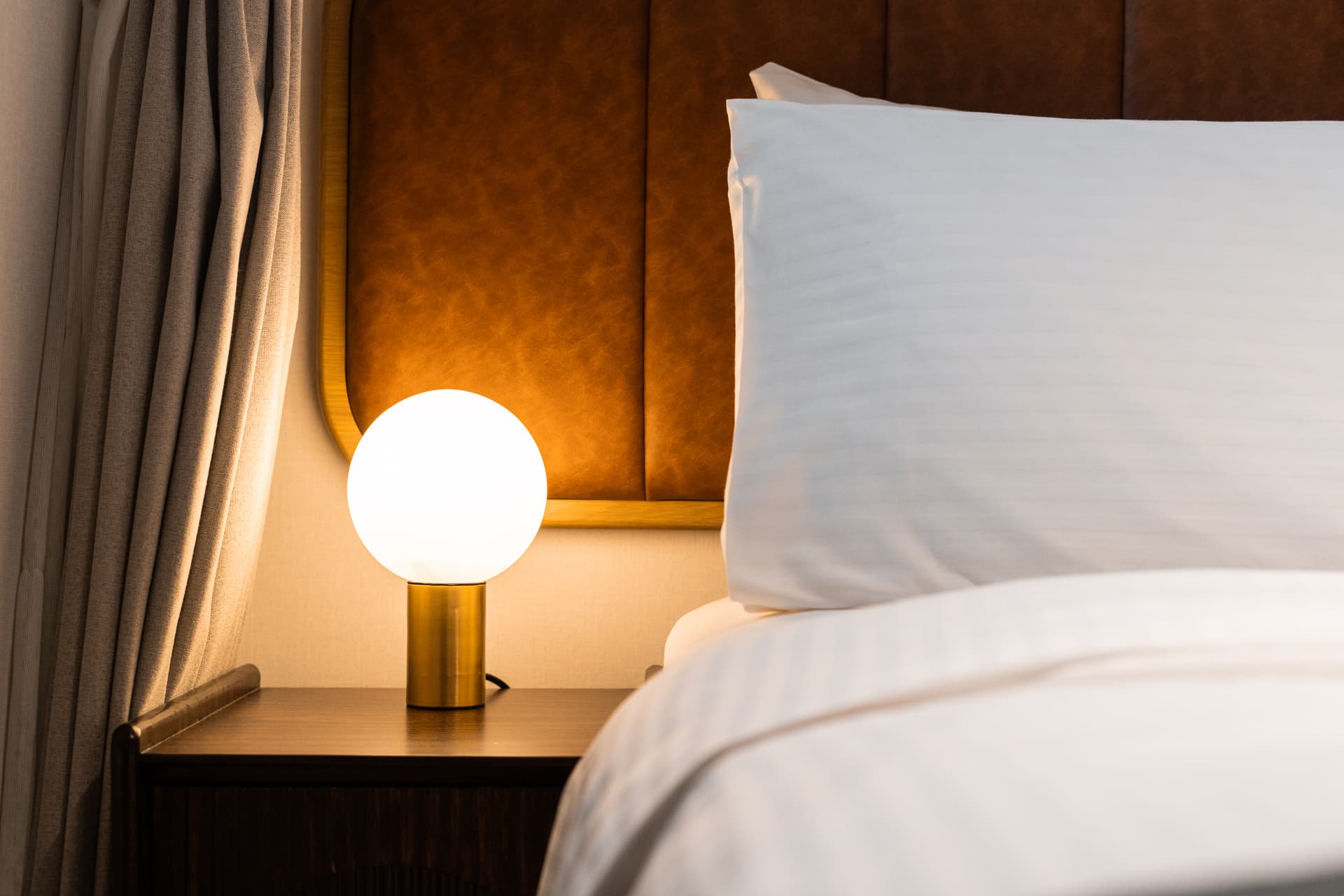 Dash Living on Hollywood