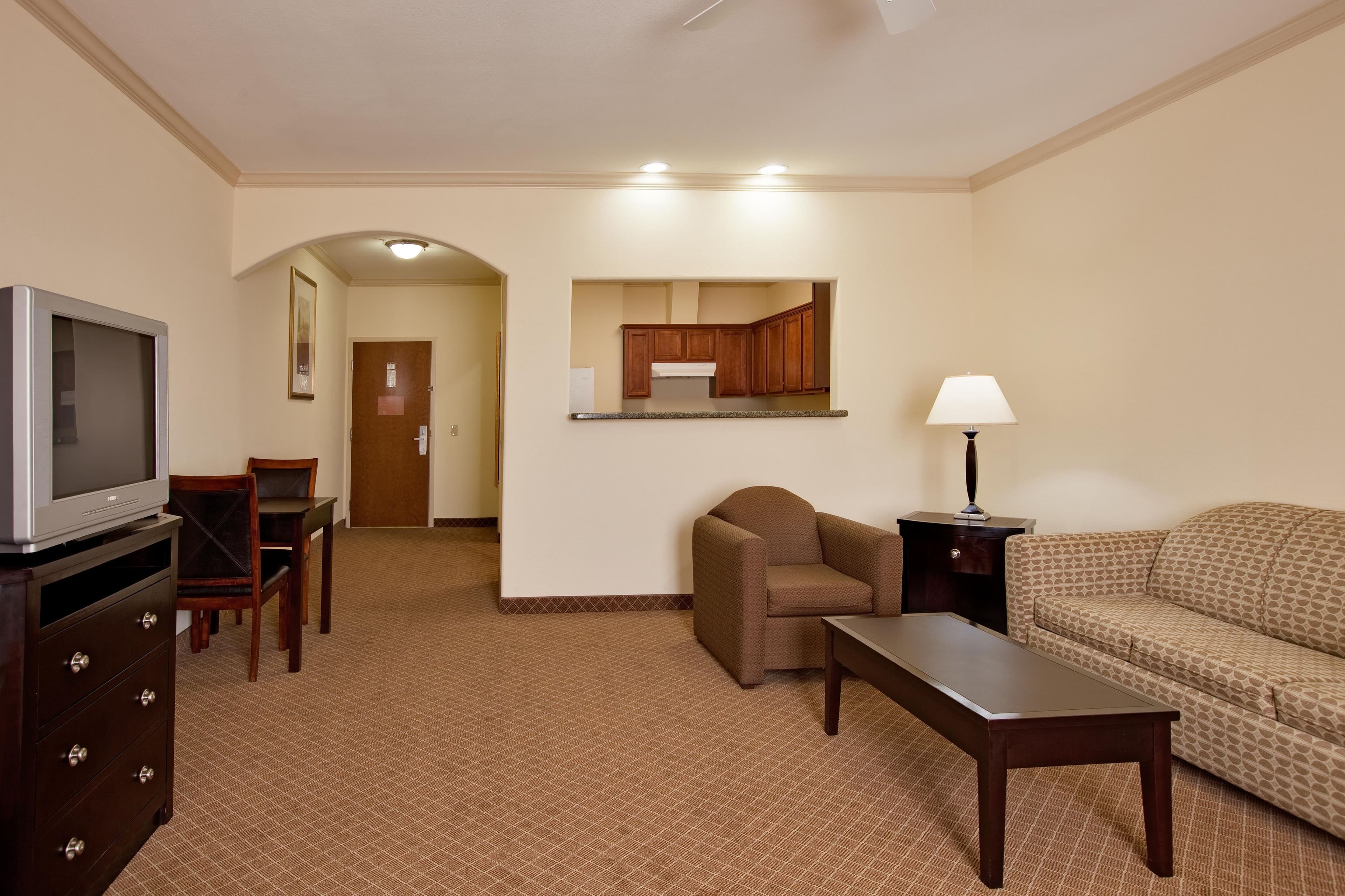 Holiday Inn Express & Suites La Porte, an IHG Hotel