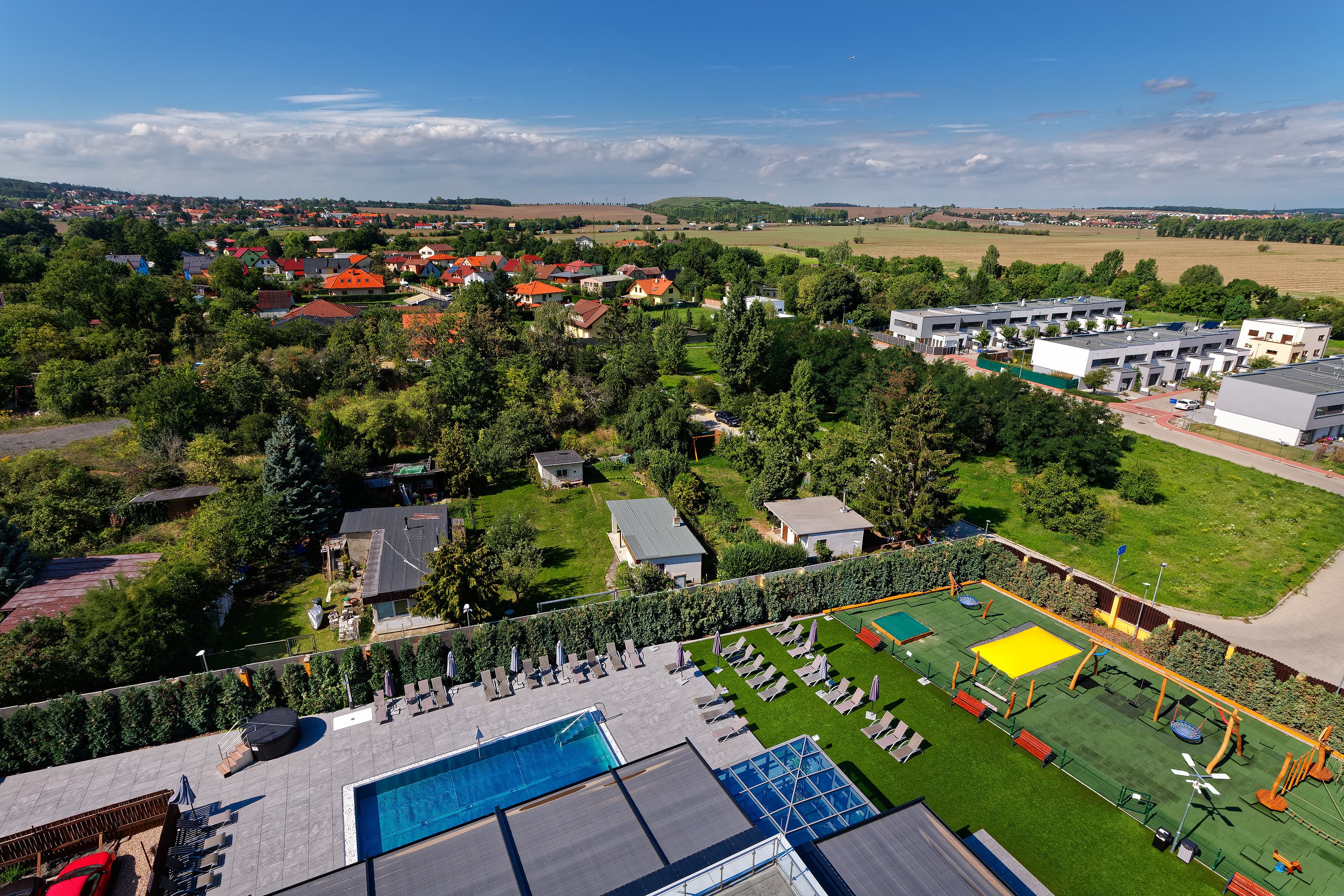 Hotel Aura Design & Garden Pool