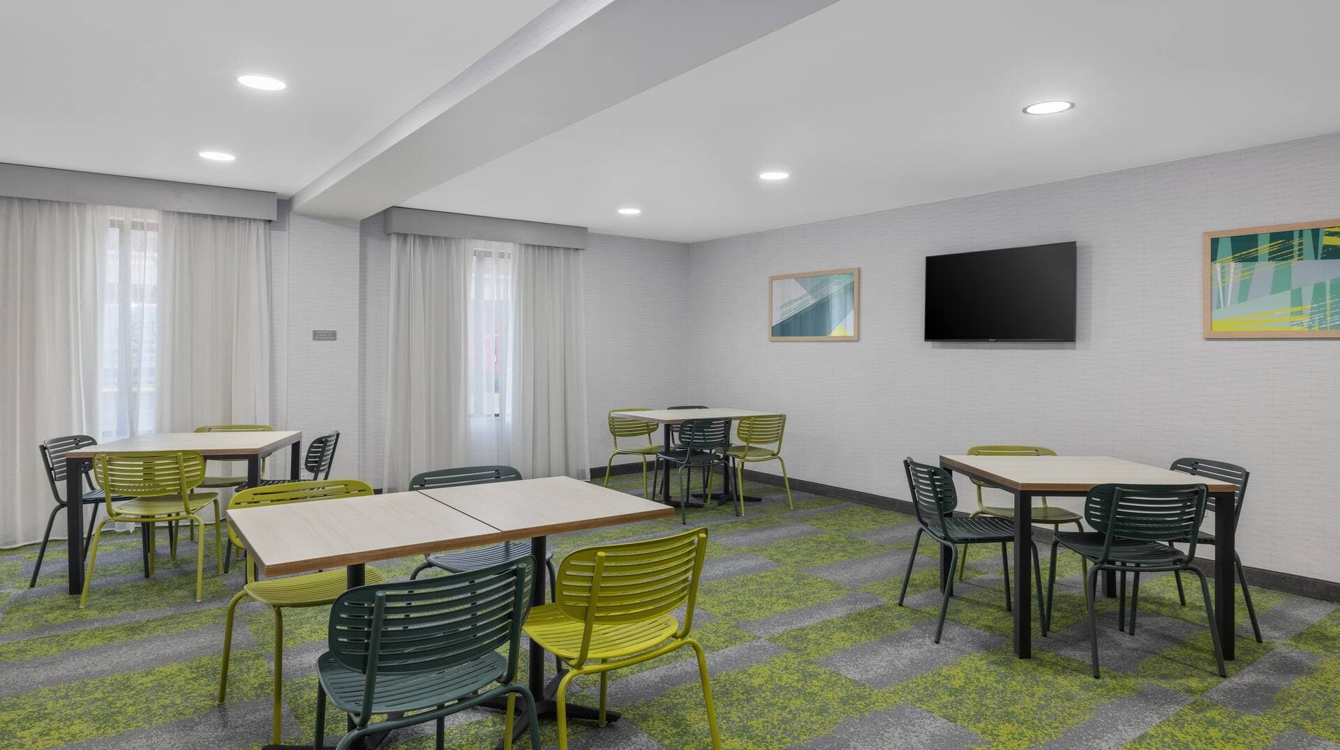 Spark by Hilton Fredericksburg Southpoint