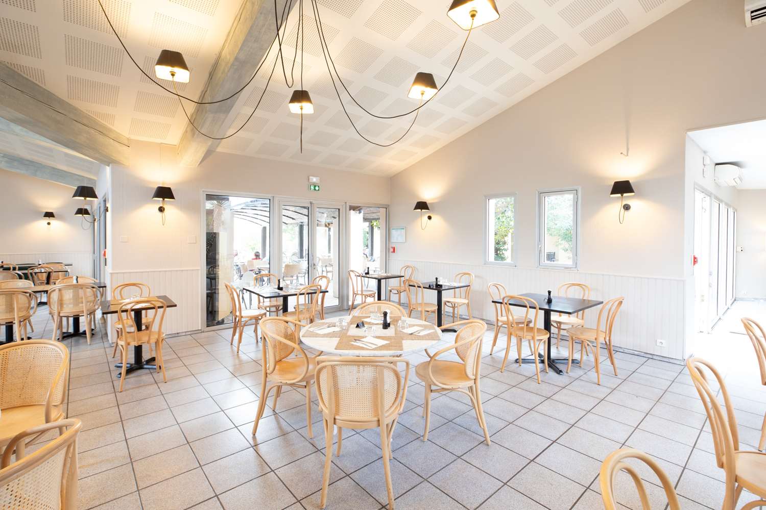 Golden Tulip Avignon Le Paradou