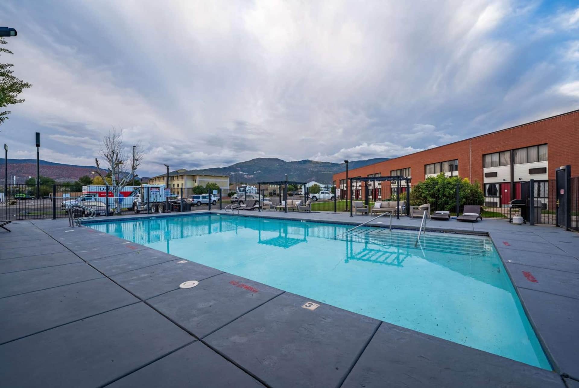Ramada by Wyndham Cedar City