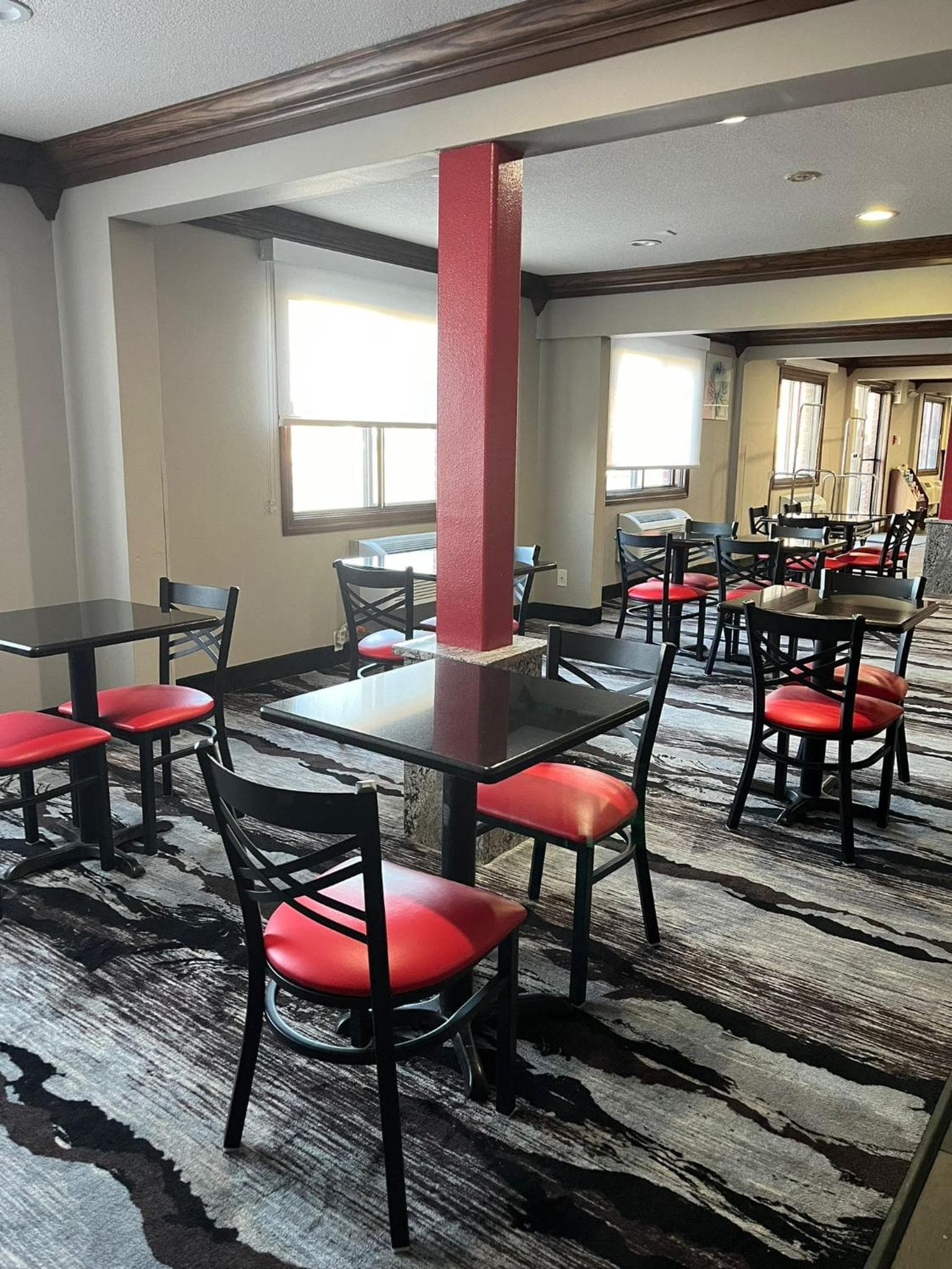 Ramada by Wyndham Cedar Rapids South