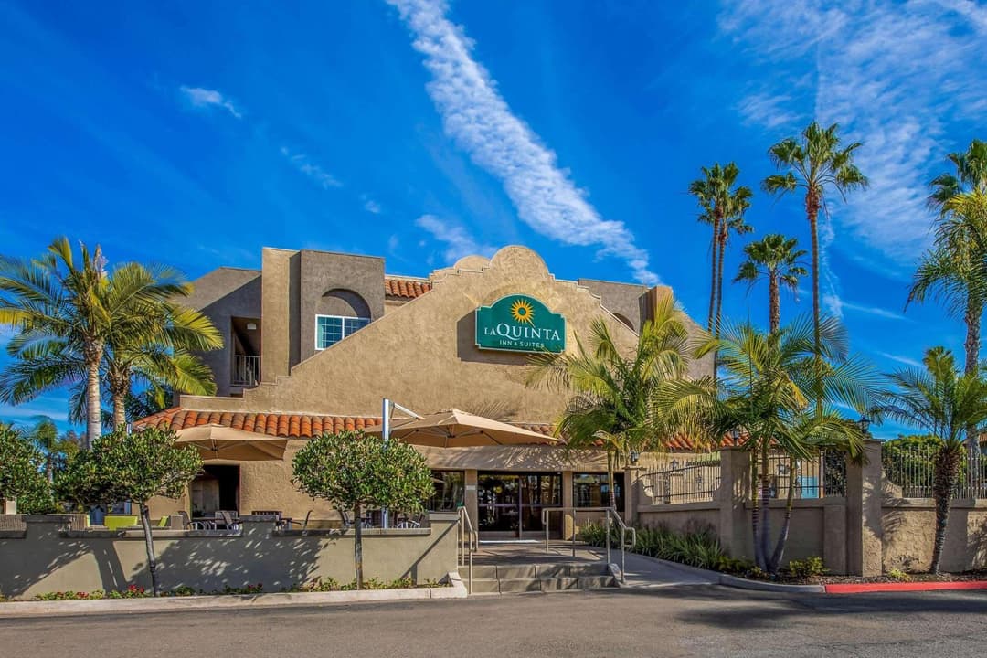 La Quinta Inn & Suites by Wyndham Carlsbad - Legoland Area