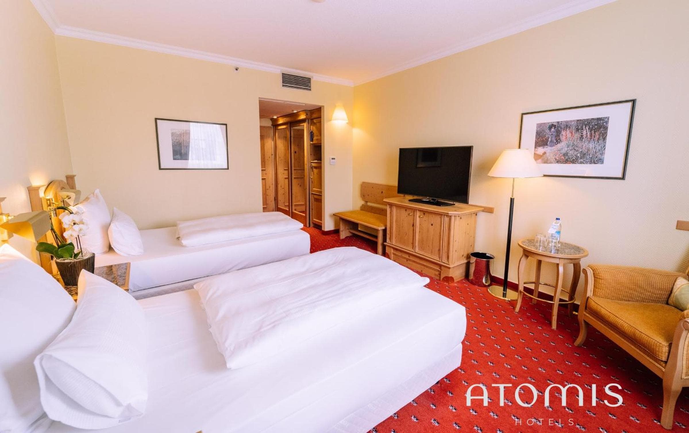 Atomis Hotel Munich Airport by Mercure