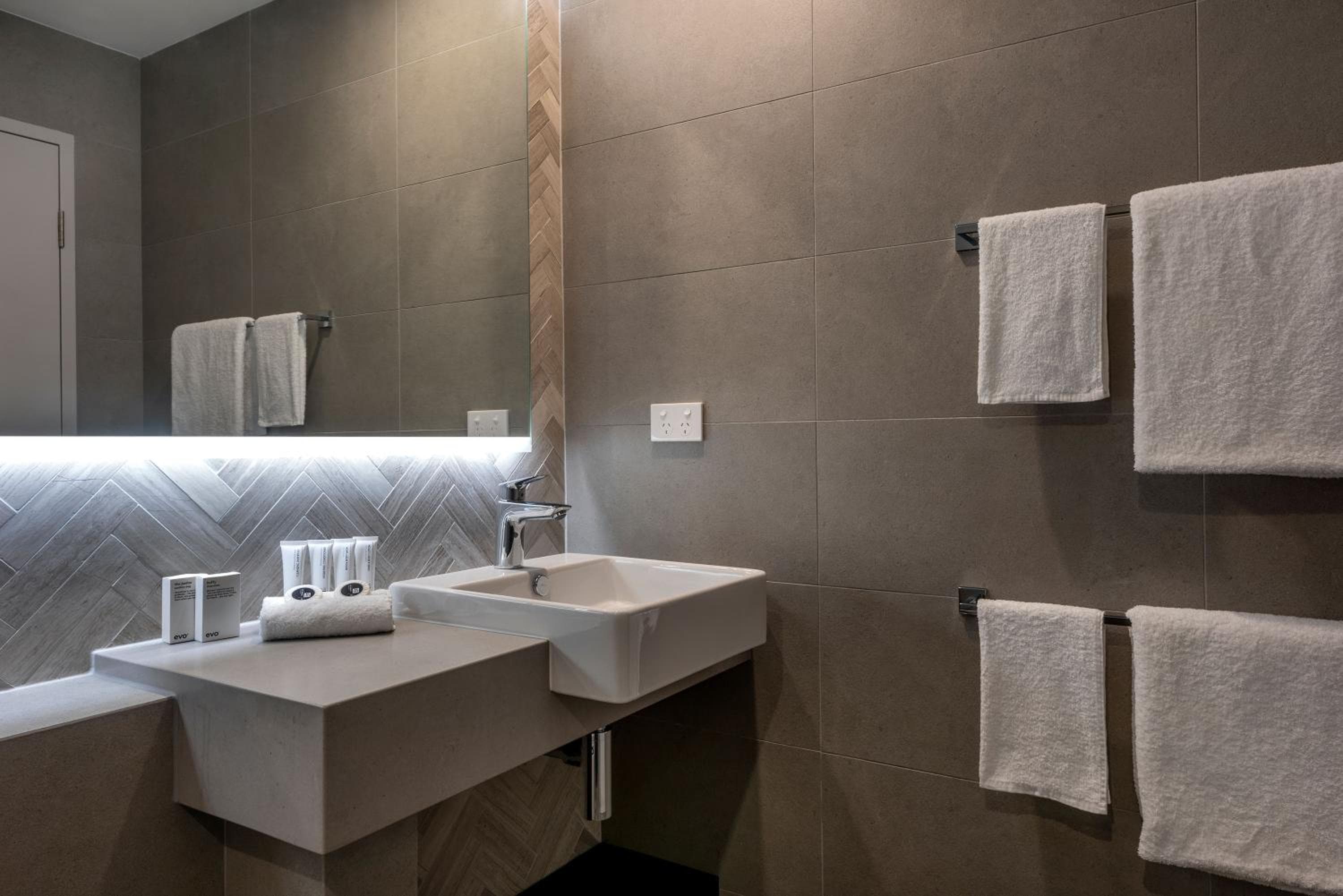 The Adnate Perth - Art Series