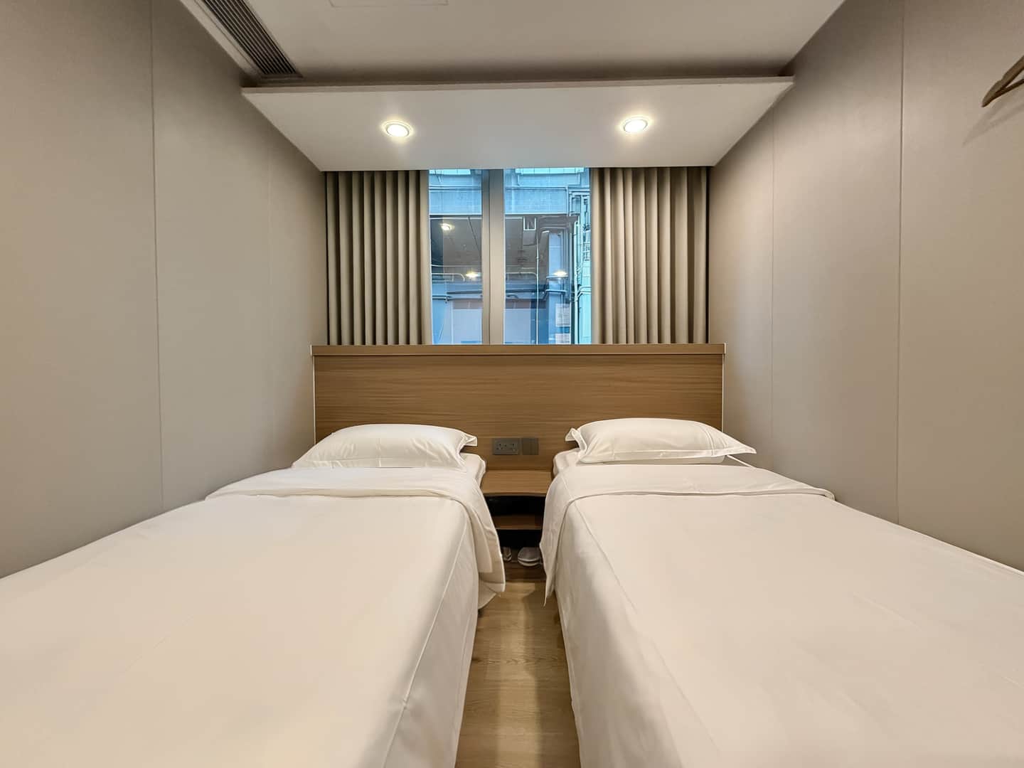 Noble Park Hotel