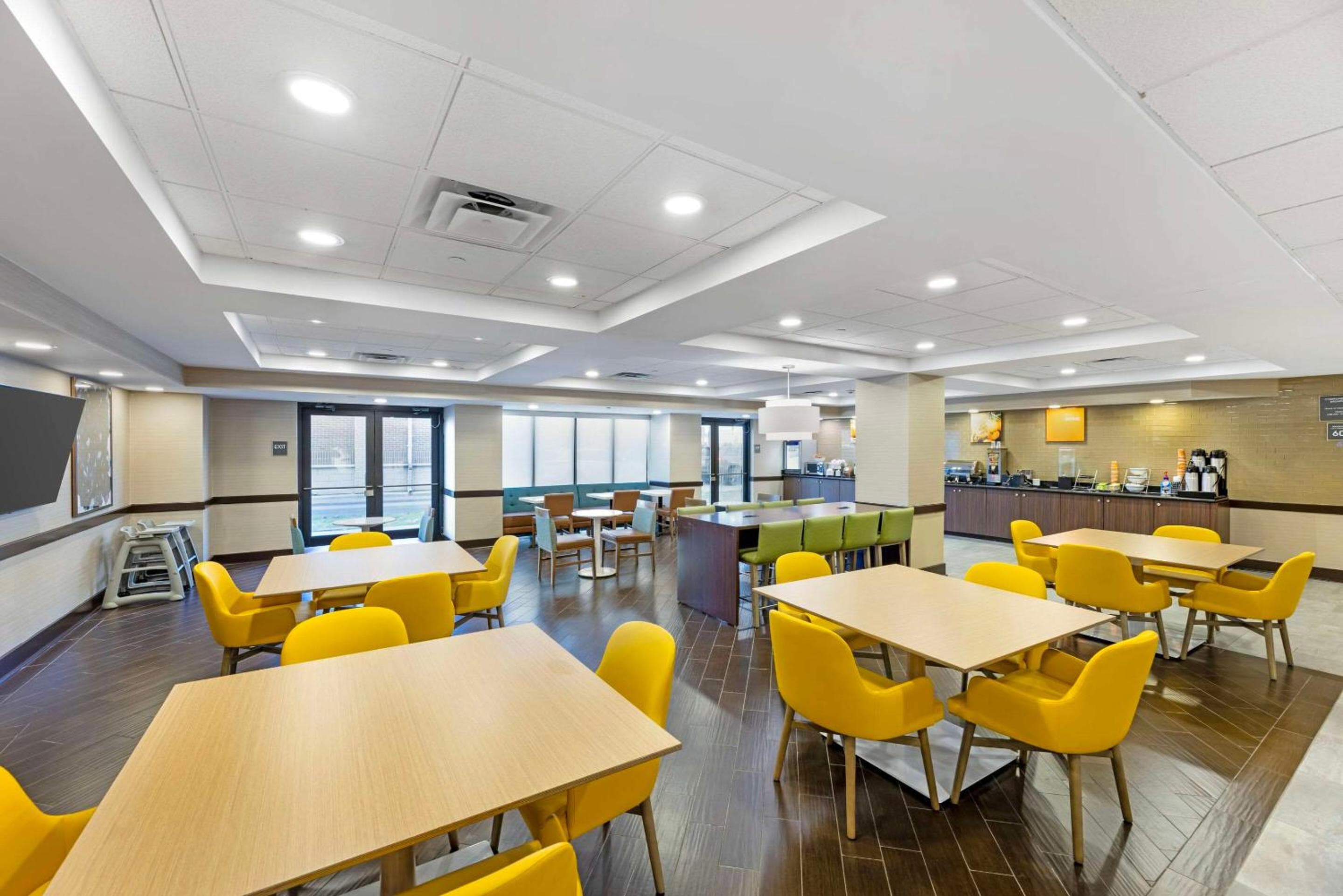 Comfort Inn & Suites Arlington Heights - Schaumburg