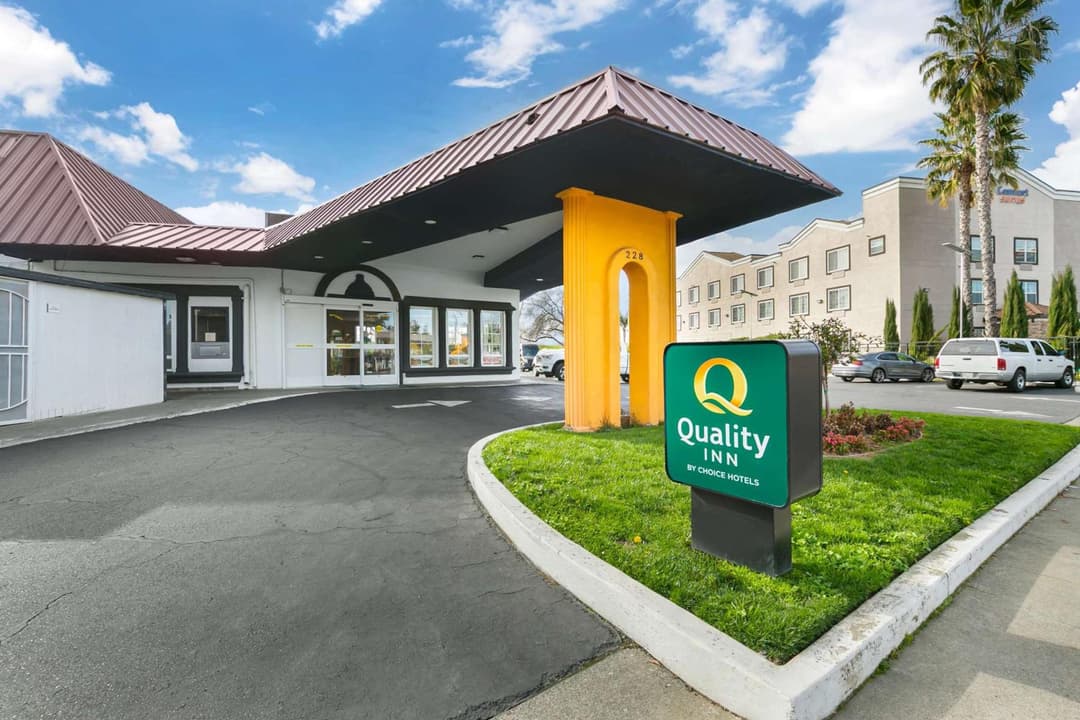 Quality Inn & Suites Sacramento Downtown Area