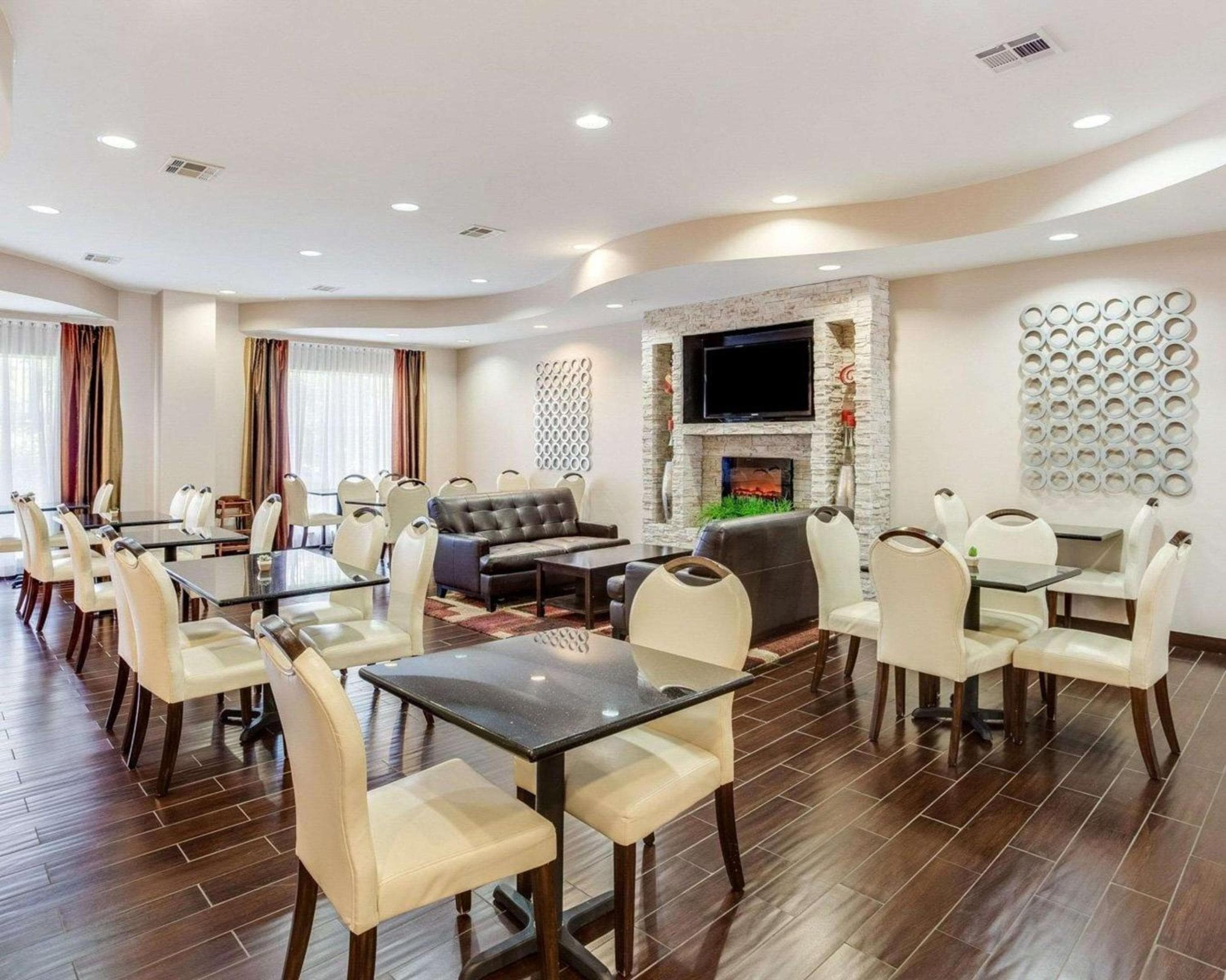 Comfort Suites Mandeville - Covington