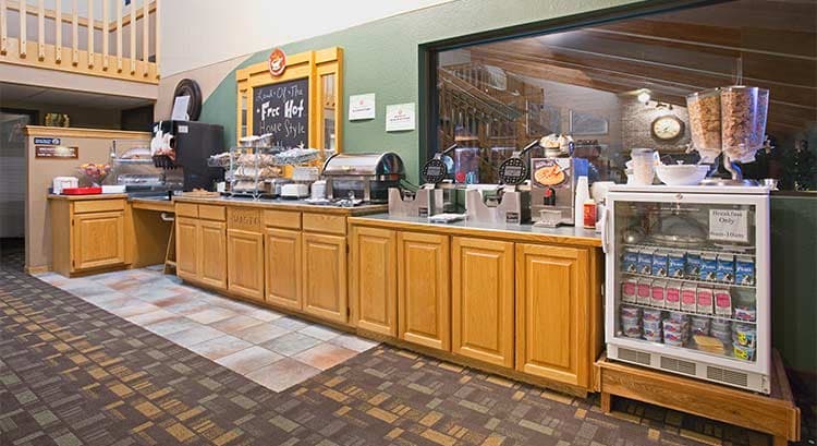 Cobblestone Hotel & Suites - Wisconsin Rapids