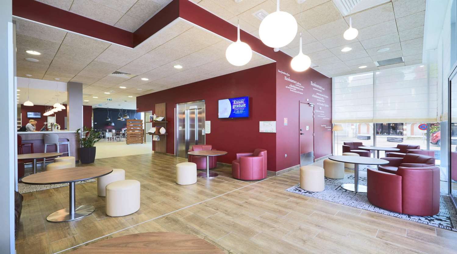 Campanile La Roche Sur Yon Centre Gare